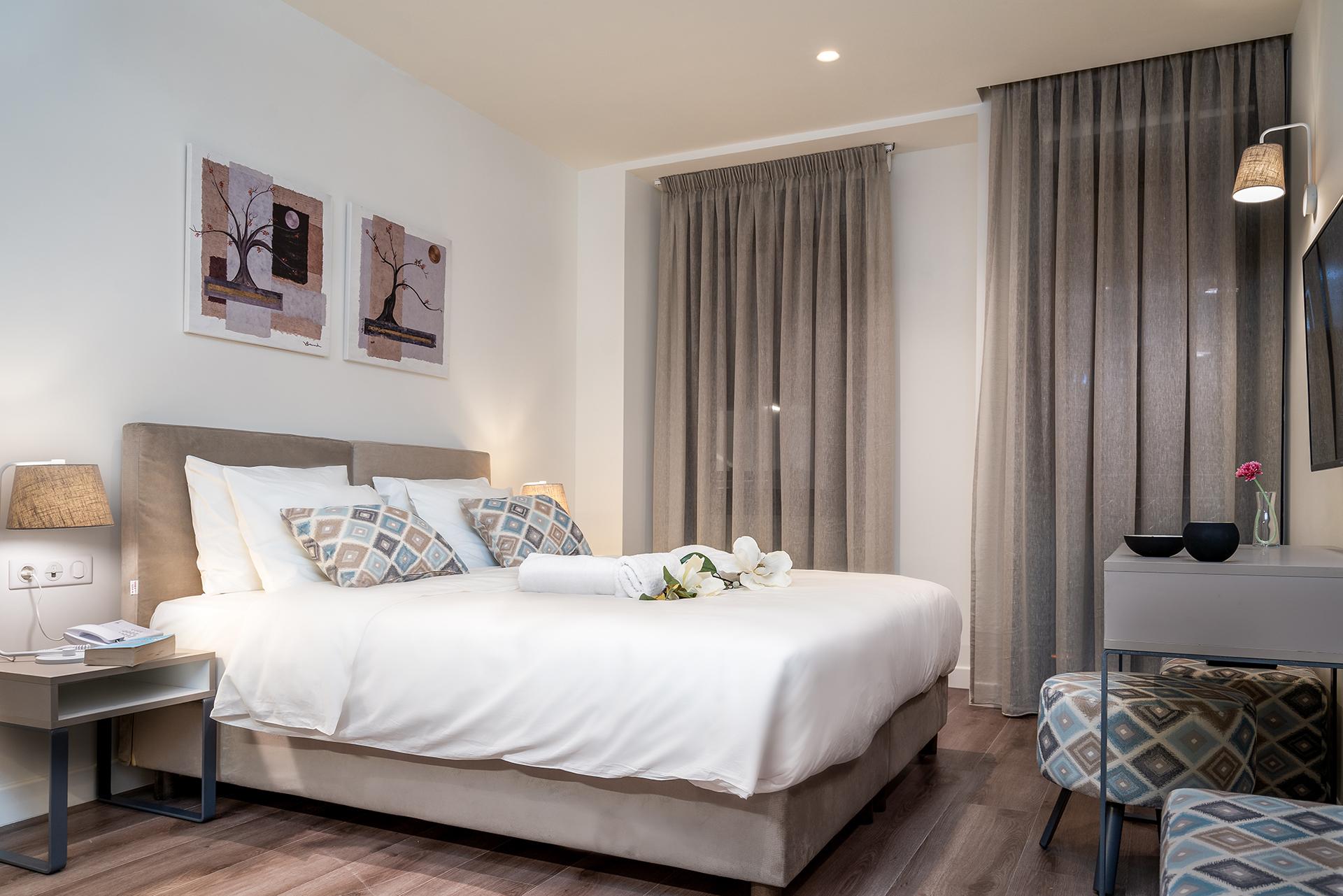 Urban Nest - Suites & Apartments Афины Экстерьер фото