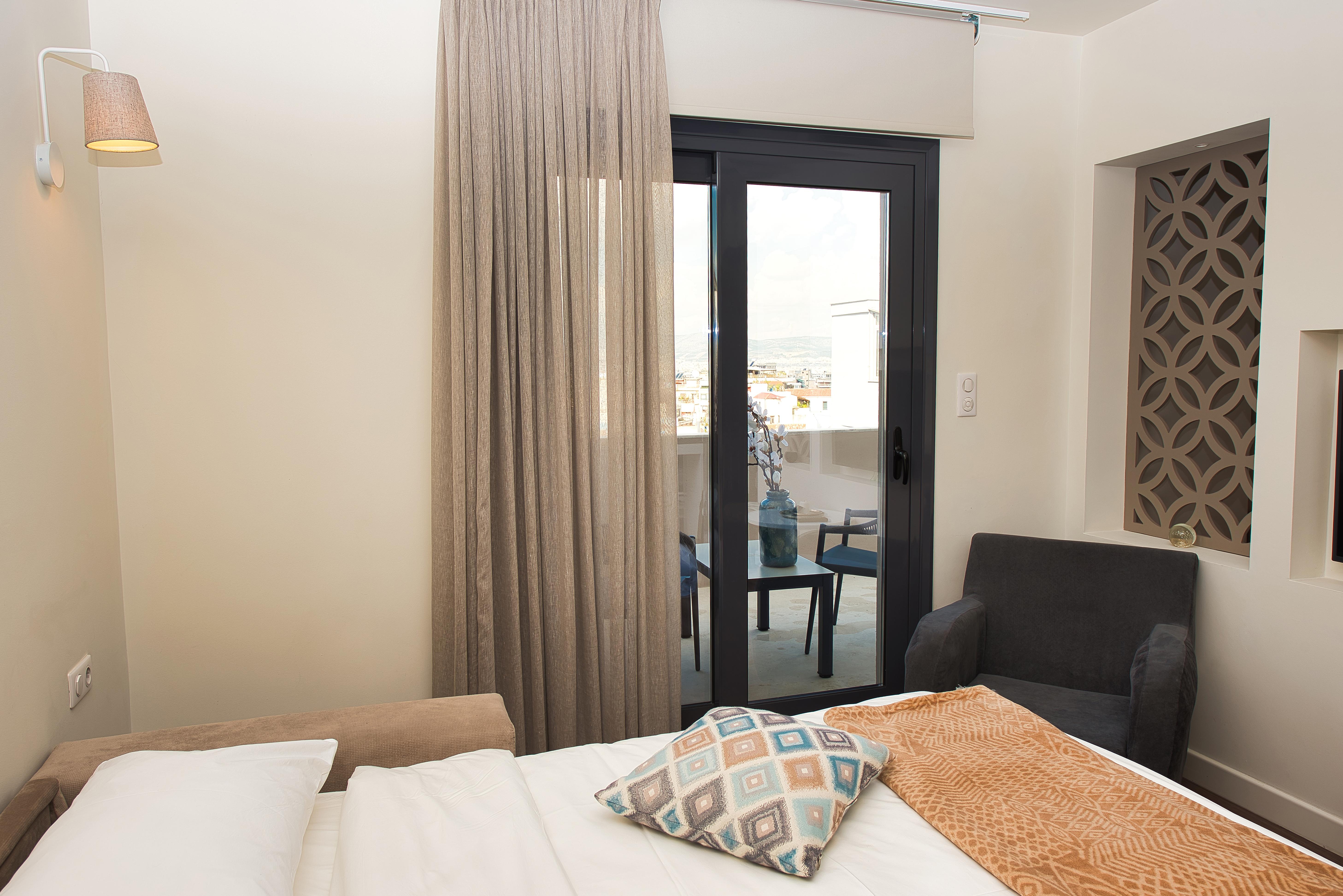 Urban Nest - Suites & Apartments Афины Экстерьер фото