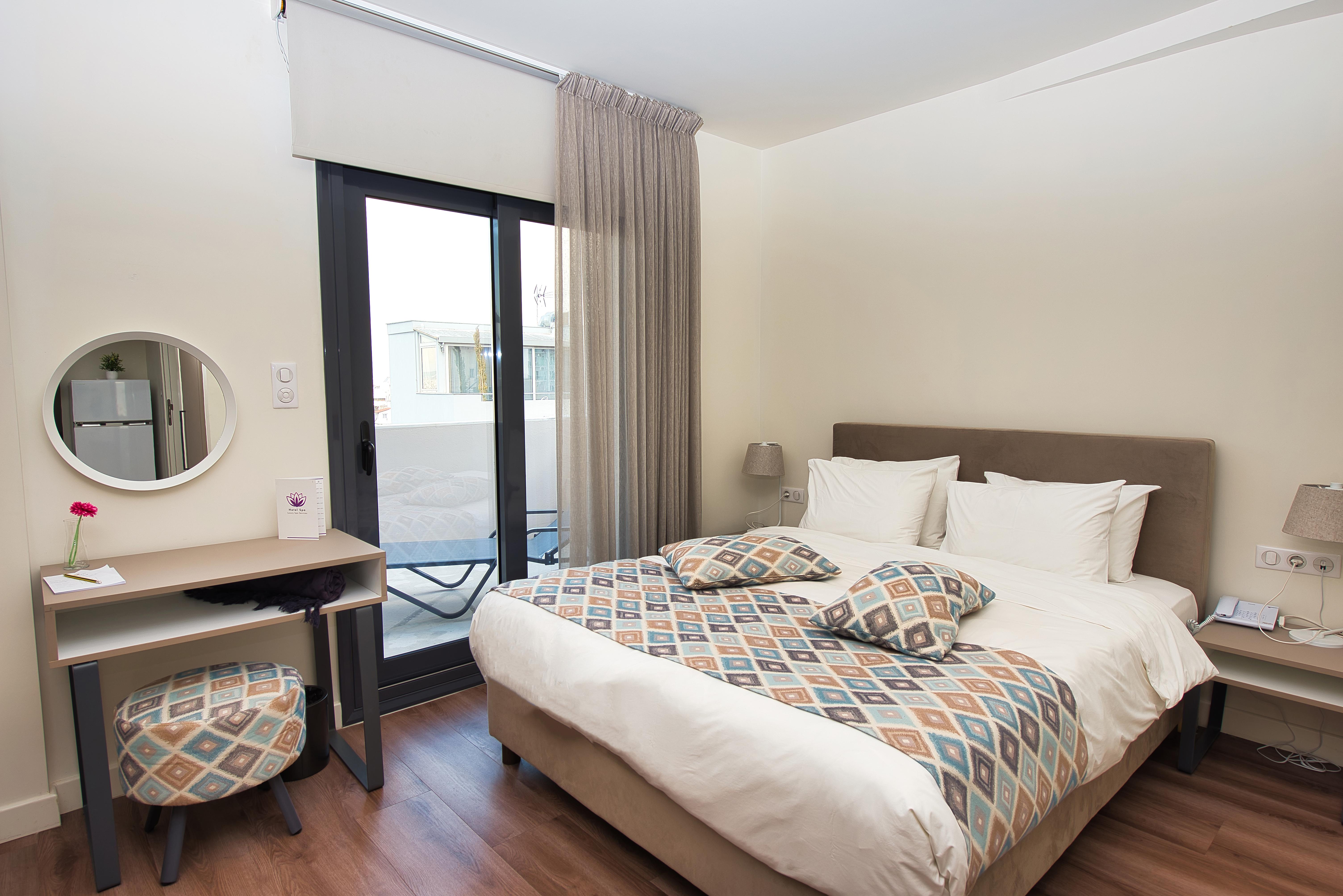 Urban Nest - Suites & Apartments Афины Экстерьер фото