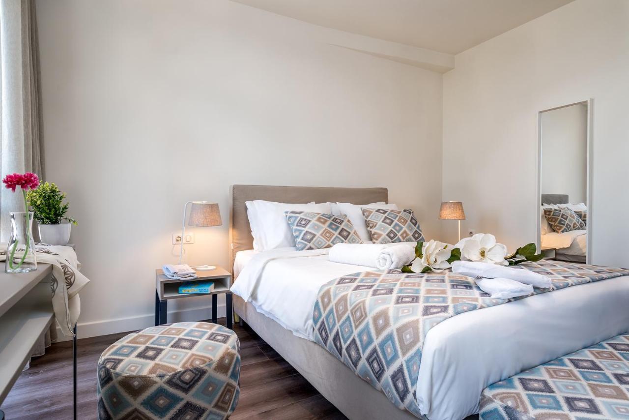 Urban Nest - Suites & Apartments Афины Экстерьер фото